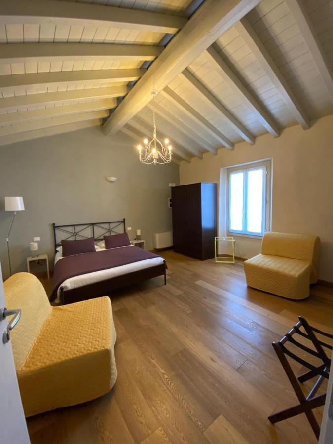 Dall Ingles Bed & Breakfast Cavriana Exteriör bild